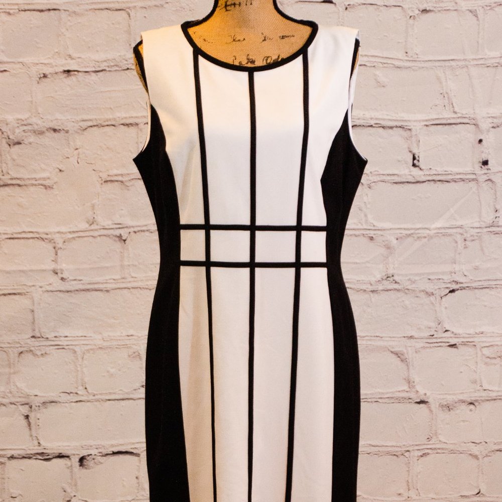 Calvin Klein Knee-Length Sleeveless Dress
